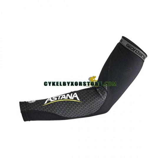 2019 Team Astana Armvärmare